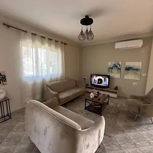 Apartment Center, Tirana